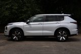 New 2025 Mitsubishi Outlander SE image 3