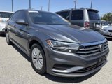 Used 2019 Volkswagen Jetta SE image 4