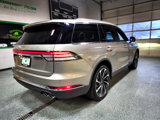 Used 2023 Lincoln Aviator Reserve w/ Equipment Group 201A image 6