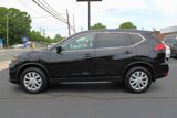 Used 2017 Nissan Rogue S image 2