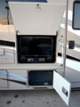 Used 2017 Ford E-450 and Econoline 450 Super Duty w/ Motorhome Prep Package image 4