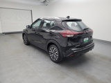 Used 2022 Nissan Kicks SV image 3