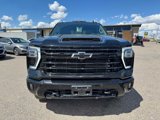 Used 2024 Chevrolet Silverado 2500 LTZ w/ LTZ Plus Package image 2