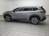 Used 2022 Nissan Rogue SV image 3