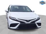 Used 2024 Toyota Camry SE image 3