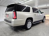 Used 2017 GMC Yukon XL SLT image 2