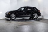 Used 2025 Porsche Macan image 2