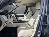 New 2025 Land Rover Range Rover SE image 4