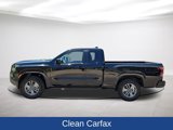 Used 2025 Nissan Frontier SV image 4