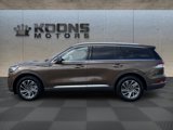Used 2022 Lincoln Aviator AWD w/ Elements Package image 4