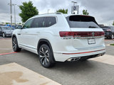 New 2025 Volkswagen Atlas SEL Premium R-Line image 2