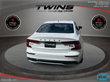 Used 2025 Volvo S60 B5 Core image 5