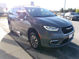 Used 2021 Chrysler Pacifica Touring-L image 4