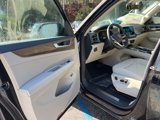 New 2025 Volkswagen Atlas SE image 4