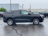 Used 2024 GMC Terrain SLT w/ Infotainment Package II image 3