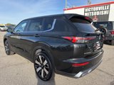 New 2025 Mitsubishi Outlander SE image 5