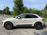Used 2024 Porsche Macan image 3