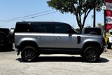 Used 2024 Land Rover Defender 110 SE image 4