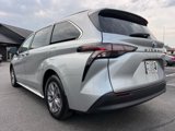 Used 2024 Toyota Sienna XLE image 5