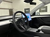 Used 2025 Tesla Model Y Long Range image 6