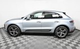 Used 2025 Porsche Macan image 2