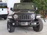 New 2025 Jeep Gladiator Mojave image 2