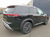 New 2025 Nissan Pathfinder SL image 4