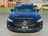 Used 2021 Volvo S60 T6 R-Design image 2