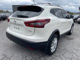 Used 2020 Nissan Rogue Sport SV w/ Technology Package image 5