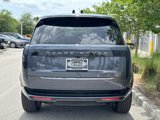 Used 2025 Land Rover Range Rover SE image 3