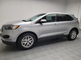 Used 2023 Ford Edge SEL image 2