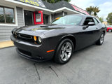Used 2019 Dodge Challenger SXT image 3