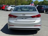 Used 2017 Hyundai Elantra SE image 5