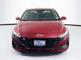 Used 2023 Hyundai Elantra Limited image 2