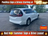New 2025 Chrysler Pacifica Select image 4