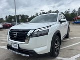 New 2025 Nissan Pathfinder Platinum image 4