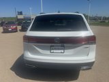 New 2025 Volkswagen Atlas SE image 4