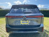 New 2025 Volkswagen Tiguan SE R-Line image 6