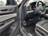 New 2025 Volkswagen Atlas Peak Edition SE image 6
