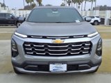 New 2025 Chevrolet Equinox LT image 2