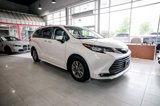 Used 2022 Toyota Sienna XLE image 3
