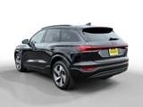 New 2025 Audi Q6 e-tron Prestige image 3