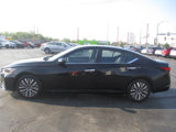 Used 2023 Nissan Altima 2.5 SV image 2