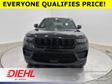New 2025 Jeep Grand Cherokee Altitude image 2