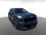 Used 2024 Kia Sorento S image 3