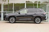 Used 2025 Subaru Forester Premium image 4