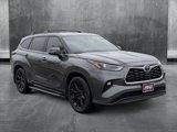 Used 2024 Toyota Highlander LE image 3