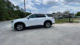 New 2025 Nissan Pathfinder SL image 5