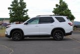 New 2025 Honda Pilot Black Edition image 3