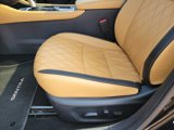 Used 2025 Nissan Sentra SV w/ SV Premium Package image 6